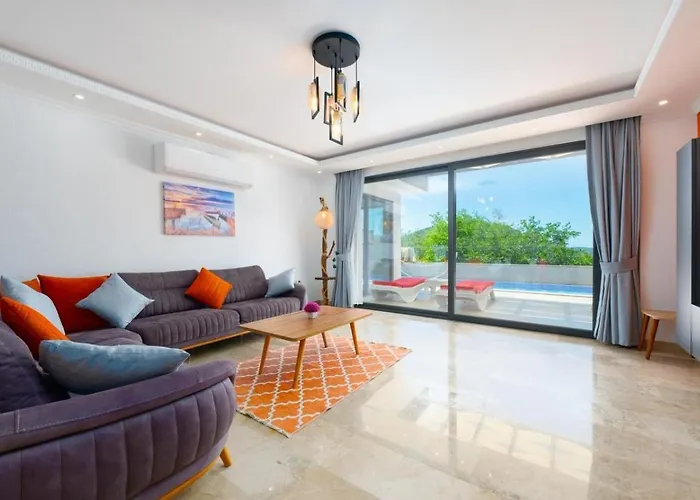 Villa Uezuemlue 2 Bedroom Secluded With Heated Pool Private Pool Hot Tub *