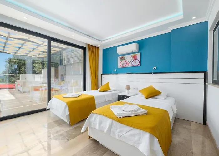 Villa Uezuemlue 2 Bedroom Secluded With Heated Pool Private Pool Hot Tub Kalkan