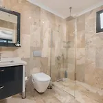 Uezuemlue 2 Bedroom Secluded With Heated Pool Private Pool Hot Tub Kalkan