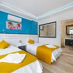 Uezuemlue 2 Bedroom Secluded With Heated Pool Private Pool Hot Tub