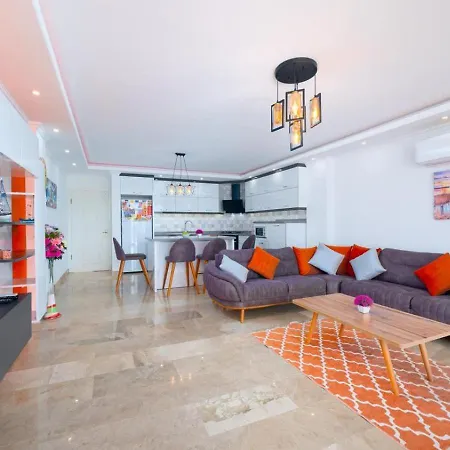 Uezuemlue 2 Bedroom Secluded With Heated Pool Private Pool Hot Tub Vilă