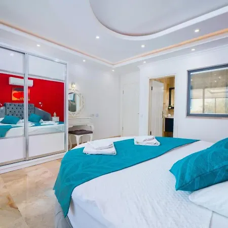 Uezuemlue 2 Bedroom Secluded With Heated Pool Private Pool Hot Tub Vilă Kalkan