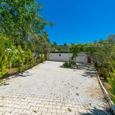 Uezuemlue 2 Bedroom Secluded With Heated Pool Private Pool Hot Tub Vilă Kalkan