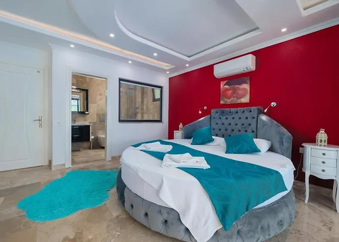 Uezuemlue 2 Bedroom Secluded With Heated Pool Private Pool Hot Tub *