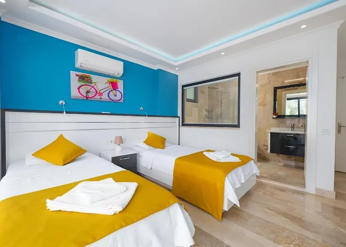 Uezuemlue 2 Bedroom Secluded With Heated Pool Private Pool Hot Tub